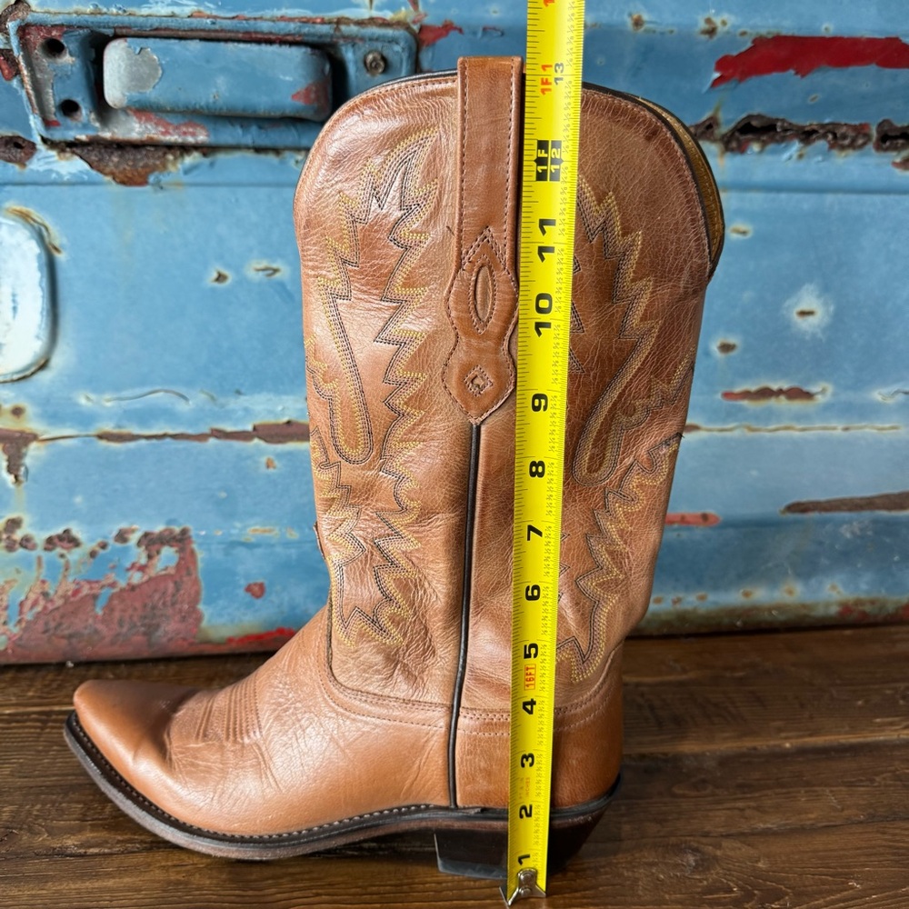 Old West Leather Western Boots | camel cognac brown | size 8.5 | snip toe - Picture 9 of 10